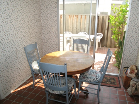 Breakfast Room at Newport Shores Home for Sale