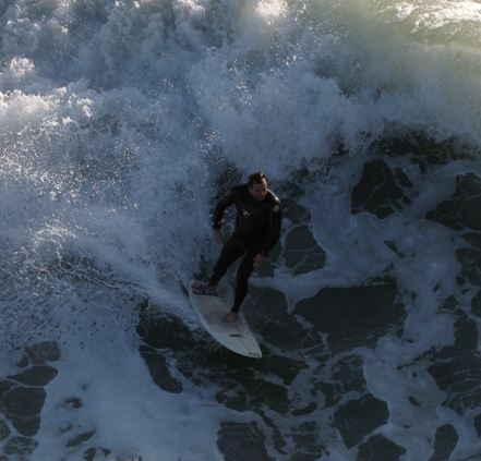 Surfing the HB PIer