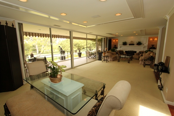 Granville formal dining area
