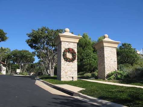 Crystal Cove Christmas Decorations