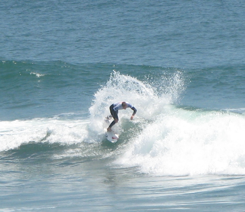 Learn to Surf This Summer in Newport Beach!