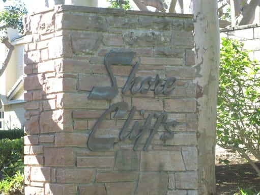 shore cliffs in corona del mar