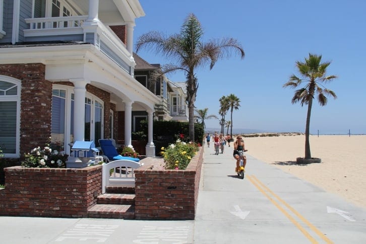 Balboa Peninsula boardwalk